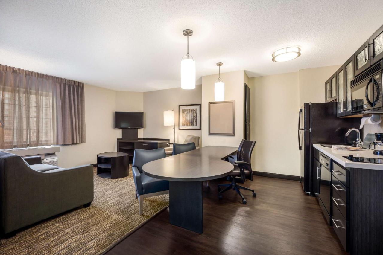 Sonesta Simply Suites Austin The Domain Area Εξωτερικό φωτογραφία