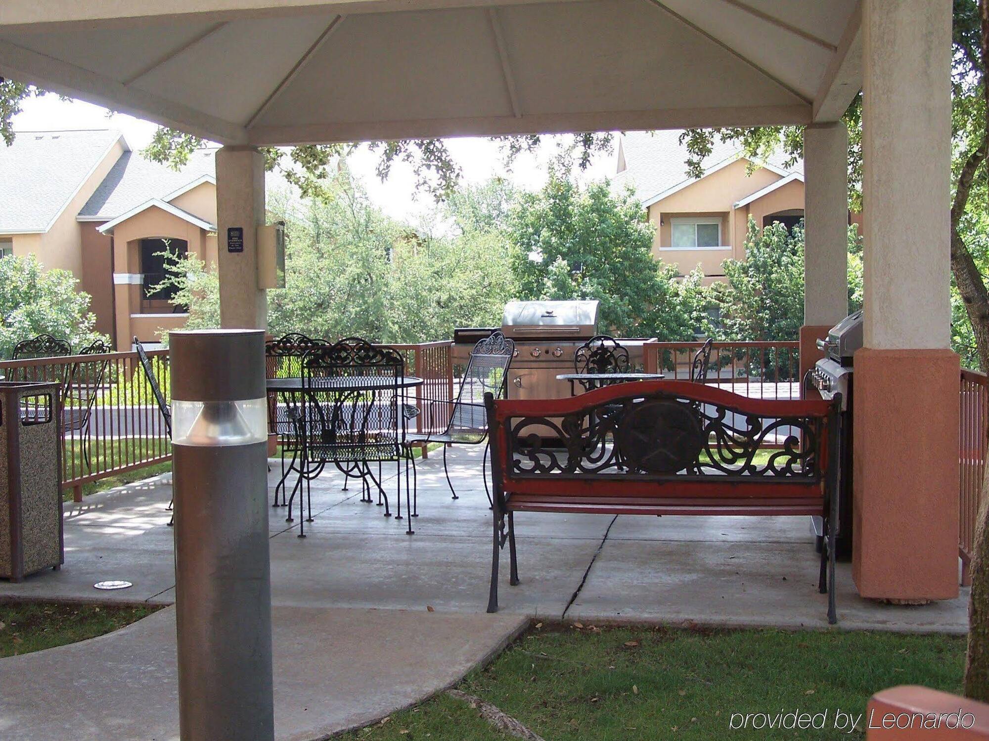 Sonesta Simply Suites Austin The Domain Area Εξωτερικό φωτογραφία